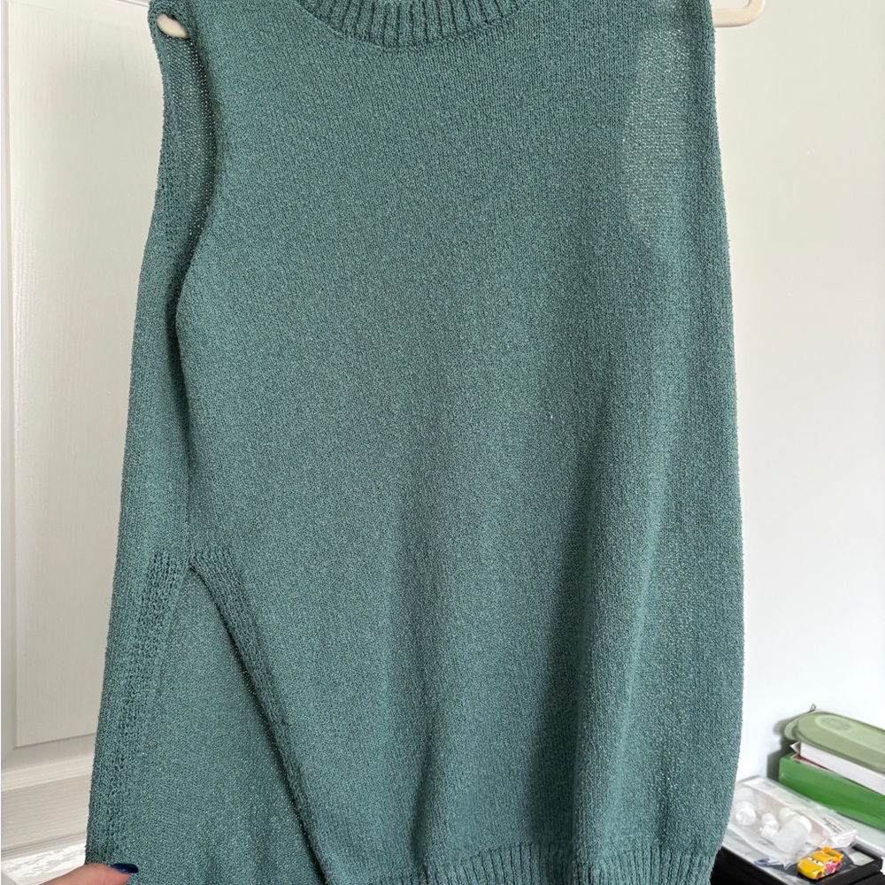 Women's Sleeveless Green Sweater